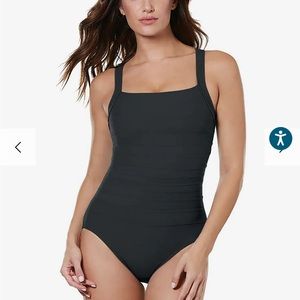 Square neck one piece Miraclesuit